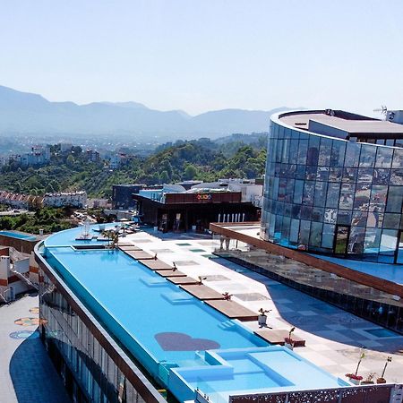 Arka Art Hotel ティラナ エクステリア 写真 The University of Novi Sad
